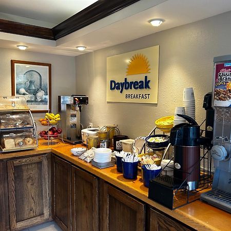 Days Inn By Wyndham Dahlonega University Area Exterior foto