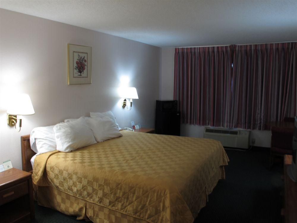 Days Inn By Wyndham Dahlonega University Area Exterior foto