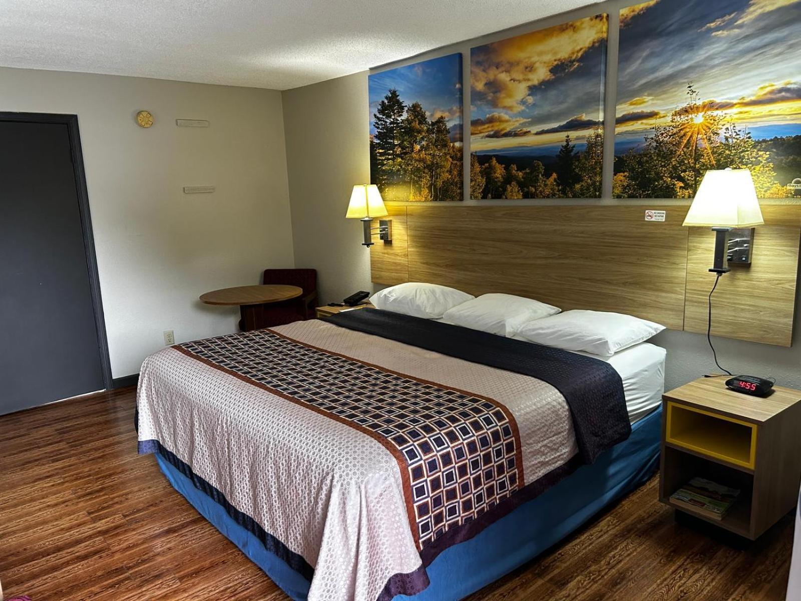 Days Inn By Wyndham Dahlonega University Area Exterior foto